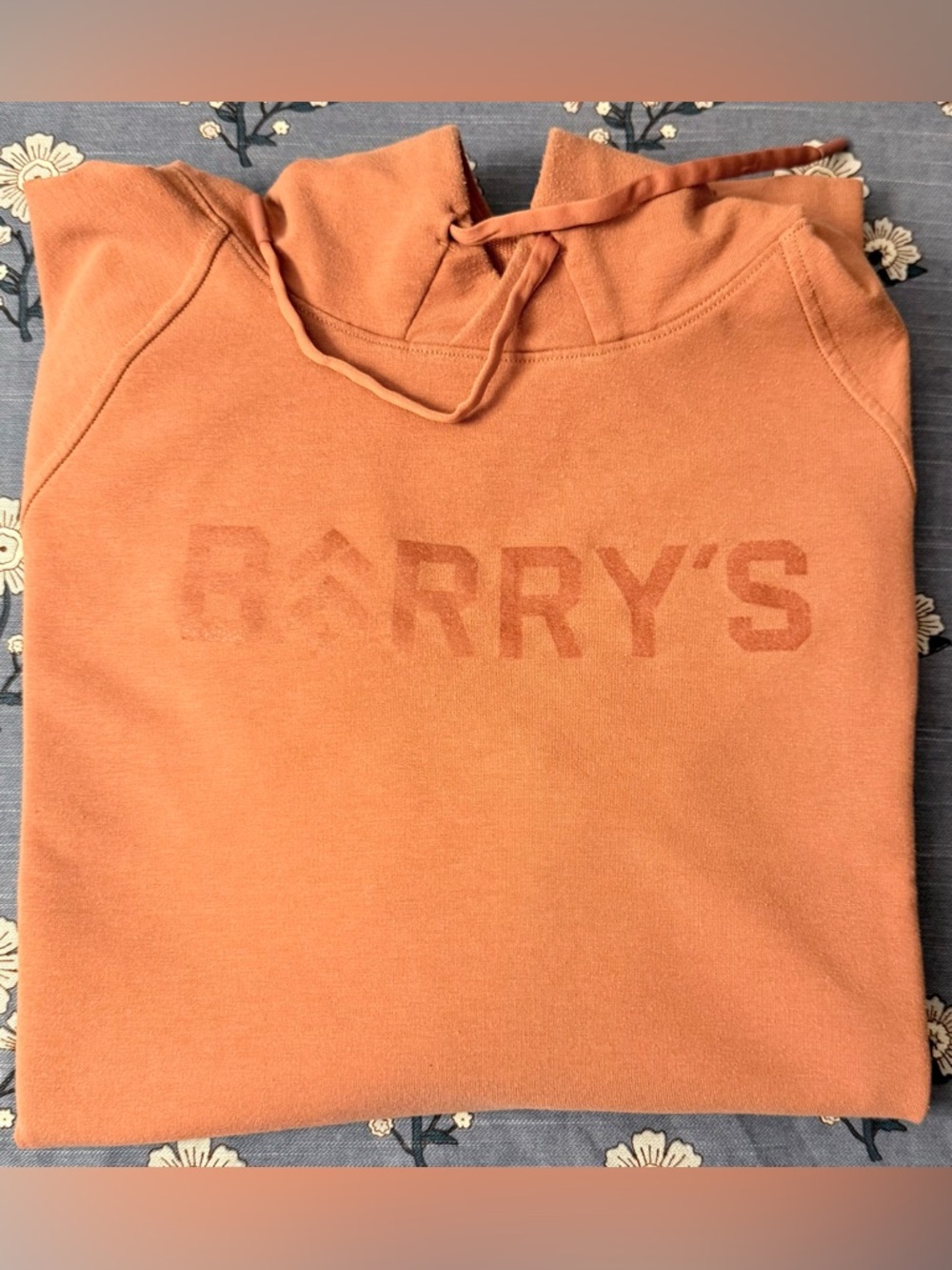 Lululemon Men’s Pullover Hoodie – Brick Orange – Barry’s Logo – Size Large – GUC